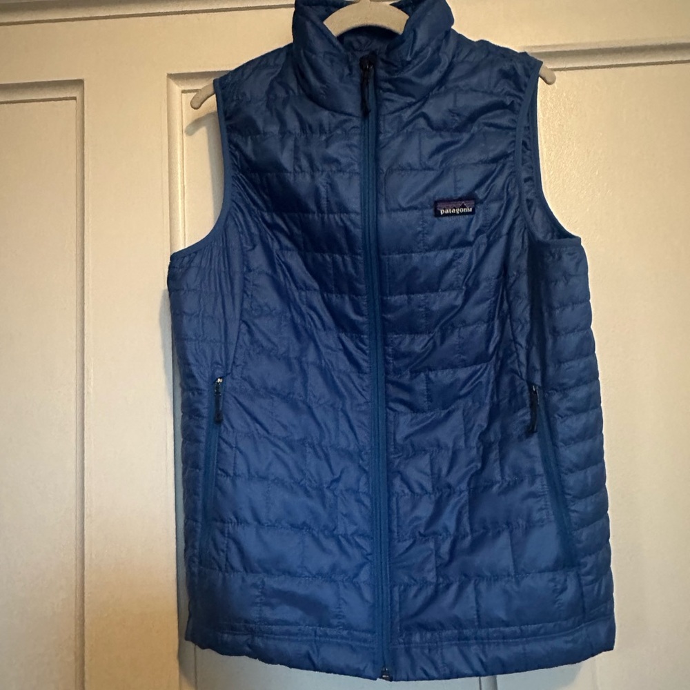 Patagonia woman’s belay blue vest